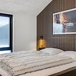 Catalina - 30m From The Sea By Interhome Sjolund