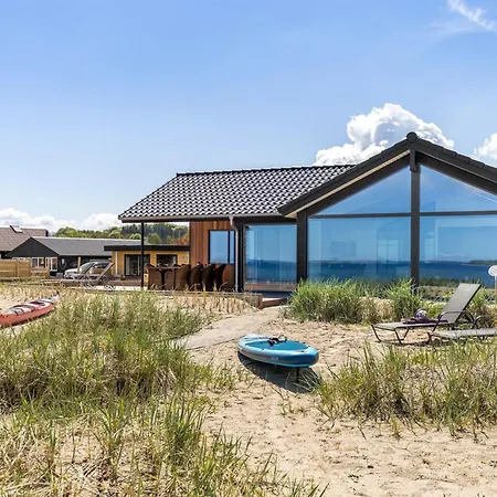 Catalina - 30m From The Sea By Interhome * Sjolund