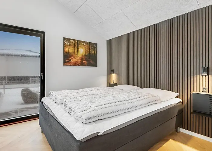 Holiday home Catalina - 30m From The Sea By Interhome Sjolund