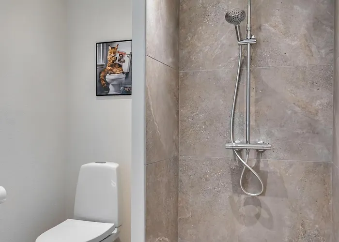 Catalina - 30m From The Sea By Interhome